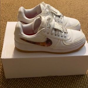 Travis Scott Air Force one
